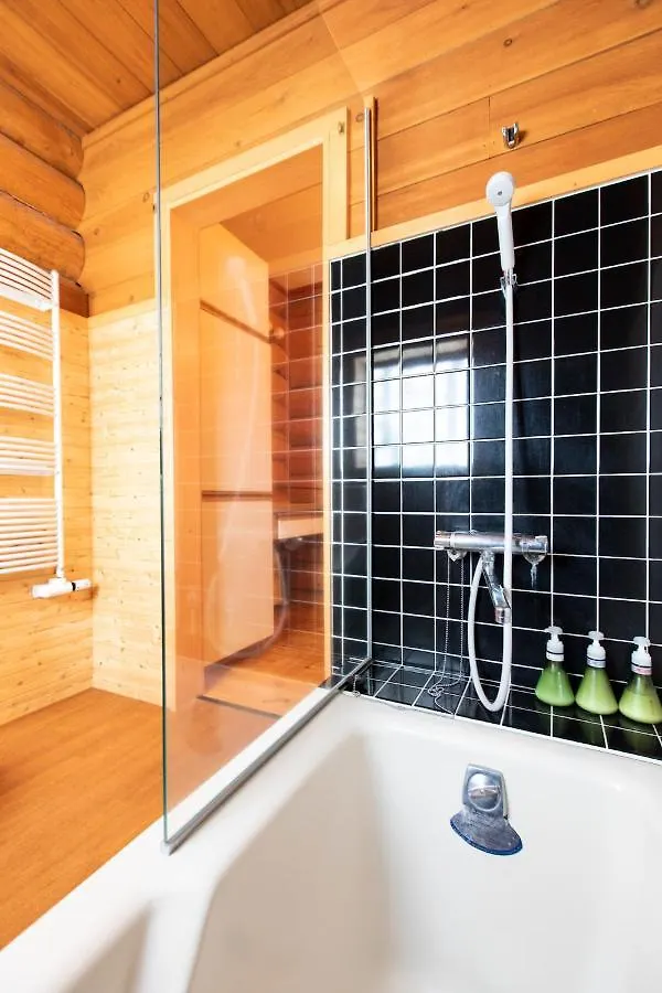 큐찬 Funky Monkey 2Bdrm Log House Hirafu 빌라